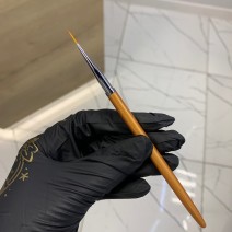 Кисть для рисования тонкая длинная с золотой ручкой